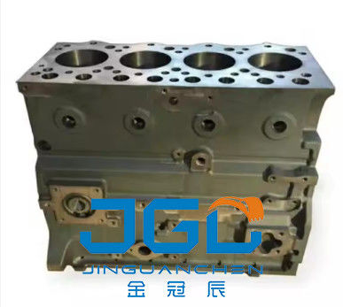Corps du cylindre du moteur 4D95 Pièces de l'excavatrice Bloc de cylindre 6204-21-1102 Pour PC60-5 PC60-7