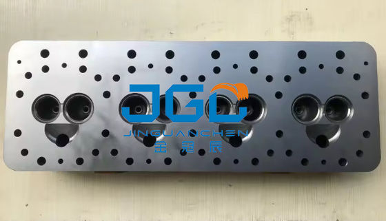 4D130 Pièces de machines de construction Tête de cylindre 6114-11-1100