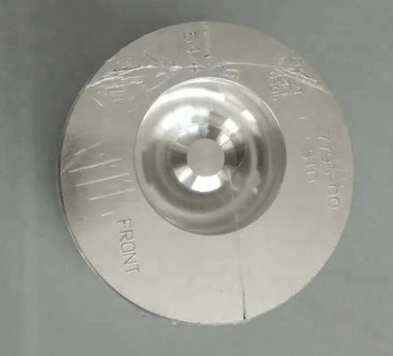 Le moteur est équipé d'un moteur à piston.