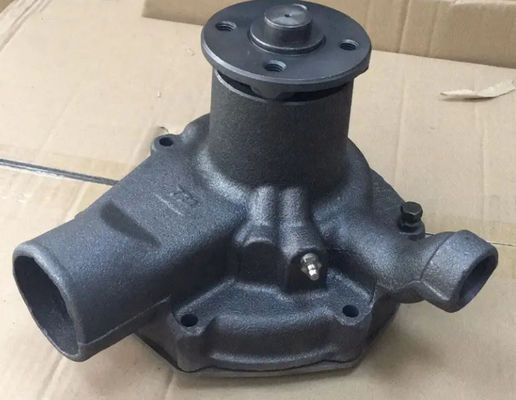 ME996795 Pompes à eau pour moteur diesel pour 6D16 6D16T