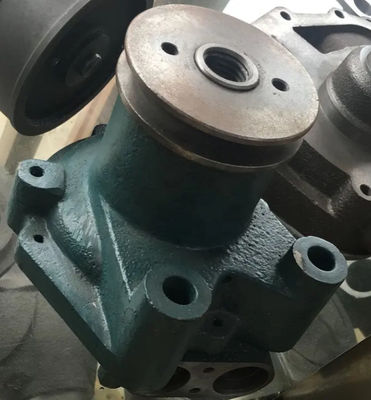 Pompes à eau Excavateur Diesel Parties A20C A25C L90D VOE11032643 11032643 VOE11127755 11127755 Pompes à eau moteur