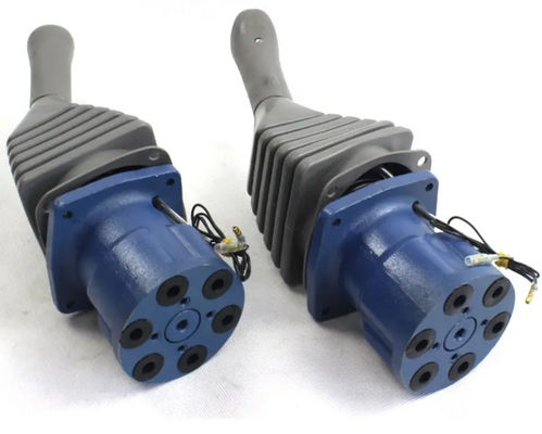 Le pilote de la vanne de contrôle de l'excavatrice, le joystick et la poignée de commande pour E70B E120B E200B E312 E320