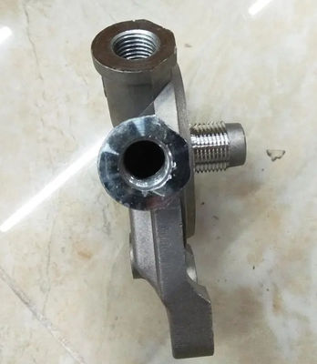 6D31 6D14 Tête de filtre à huile moteur KS568C Tête de filtre à carburant pour excavatrice Pour CAT200B E200B