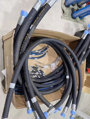 Pipe hydraulique 320/323/326/336/330/345/374 545563757546 Pièces hydrauliques pour excavatrice