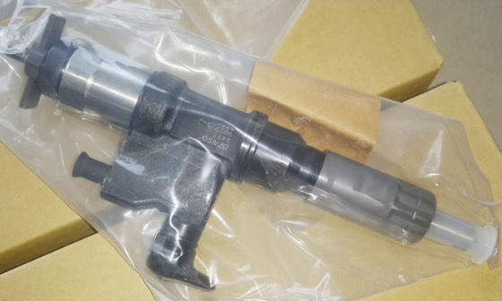 Injecteur de carburant / buse SH210-5/240-5/350-5/360-5/380-5/460-5 Pièces de pelleteuses 5878676
