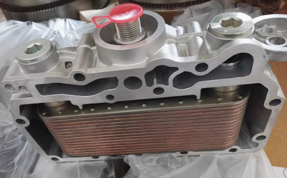 Assemblage de radiateur d'huile moteur EC220D/250D/300D/210B/240B/290B Haute qualité pour les excavatrices 634634