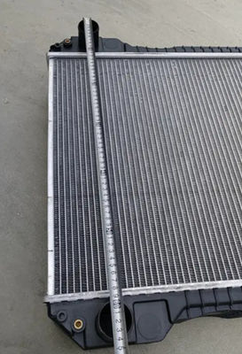 Radiateur d'eau pour JCB30915200 Radiateur de pelle de haute qualité