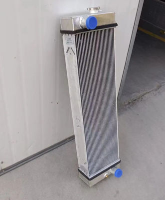 PC128-8 PC128-6 PC128US-2 PC138US-2 Radiateur pour excavatrice 22B-03-13110