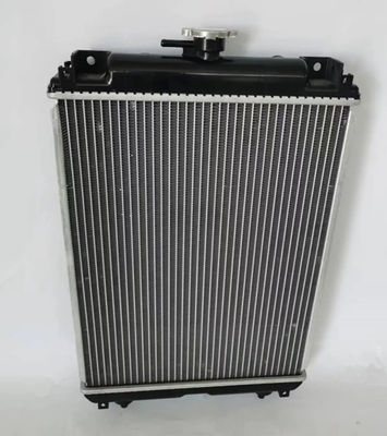 PC30 PC30MR-1 PC35 PC35MR-1 PC38UU-3 Radiateur pour excavatrice 21U-03-31102