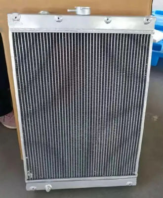 Fabrique de pièces de pièces de l'excavatrice Radiateur d'excavatrice de haute qualité Bobcat55