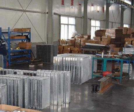 Radiateur en aluminium de qualité d'usine pour radiateur de pelle SWE210