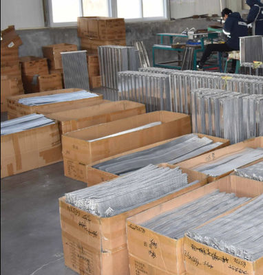 Radiateur en aluminium de qualité d'usine pour radiateur de pelle SWE210