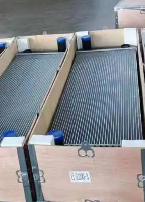 Accessoires pour les excavatrices Radiateur en aluminium Pour les excavatrices Radiateur SWE50