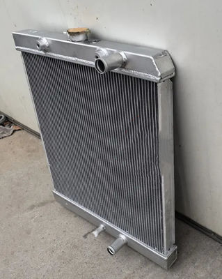 R80-7 Radiateur Nouveau radiateur pour excavatrice de haute qualité Matériau en aluminium