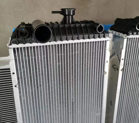11K6-46020 HX220SL R220LC-9SA Radiateur d'eau pour excavatrice