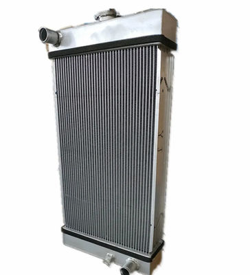 Réservoir d'eau SK60-8 Radiateur pour les machines de construction des excavatrices