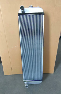 Réservoir d'eau pour excavateur ZAX240-3 Radiateur 4650355 4625647 4693833