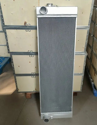 Le réservoir d'eau de l'excavateur ZAX360-3G Radiateur XB00001051 XB00004994