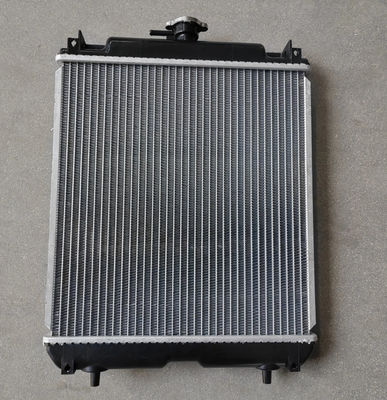 KX15 Radiateur réservoir d'eau Matériau en aluminium pour machines de construction