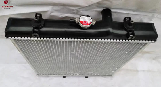 Réservoir d'eau de bonne qualité KX165 Radiateur pour l'usine d'excavatrice