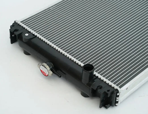 Réservoir d'eau KX151 KX159 KX161 KX163 KX165 U55-5 Radiateur RD538-42300 Pour excavatrice