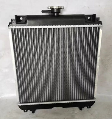 Radiateur à réservoir d'eau Assy RA221-42300 Pour les excavatrices Kubota U15 U17 U15-3 U17-3