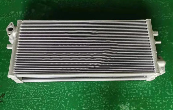 Radiateurs d'huile de pelle pour Komatsu 228-10 PC228-10 usine de haute qualité