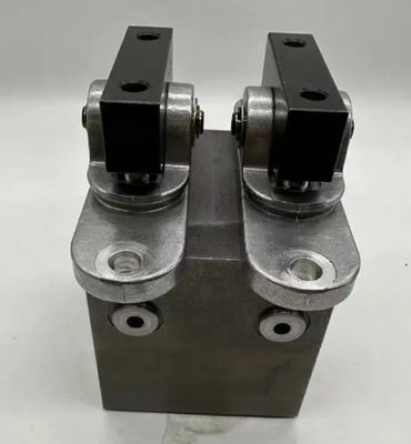 Modèle spécial de soupape de fond à course pilote pour l'assemblage hydraulique de la pelle SK135RS