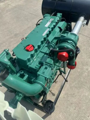 Assemblage du moteur D6E pour les machines d'ingénierie de la pelle Volvo EC210B