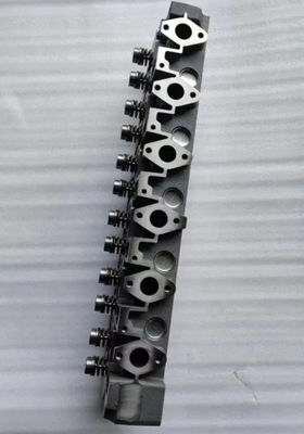 La position de la tête de cylindre de la Volvo D6E VOE20855301 VOE20941118 Convient pour le véhicule EC160C EC180C EC210B