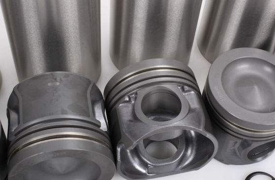 Le moteur de l'excavatrice de haute qualité est équipé d'un kit de revêtement E320D E324 E329 C7