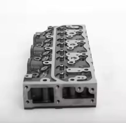 Isuzu 4BD1 moteur de pelleteuse Tête de cylindre Machines de construction supérieures Pièce de rechange avec moteur diesel de 50 ch