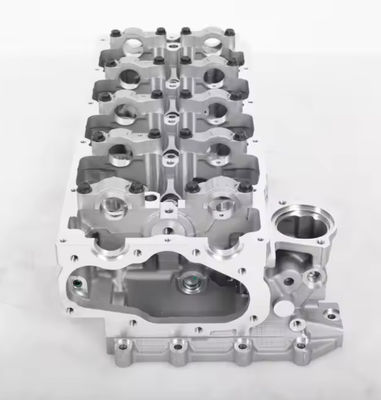Nouveau assemblage de tête de cylindre 4JJ1 avec vannes ISUZU pièces de machines de construction de pelleteuses
