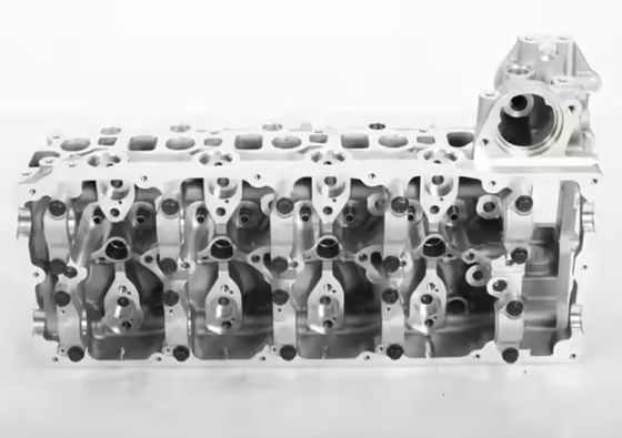 Nouveau assemblage de tête de cylindre 4JJ1 avec vannes ISUZU pièces de machines de construction de pelleteuses