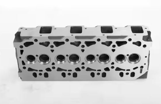 4TNE94 Excavateur moteur diesel Tête de cylindre Machines de construction haute performance Pièces détachées Remplacement après-vente