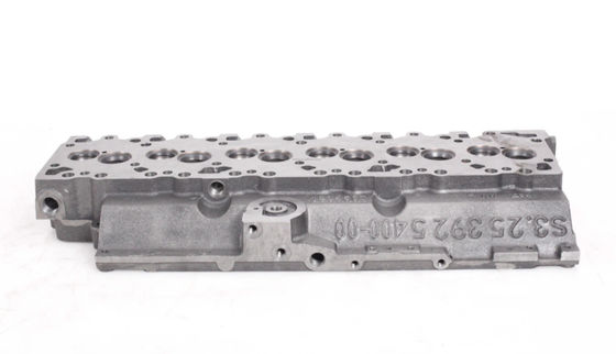 6D102 Tête de cylindre pour machines de construction Pièces détachées de moteurs diesel dans les ateliers de réparation de machines