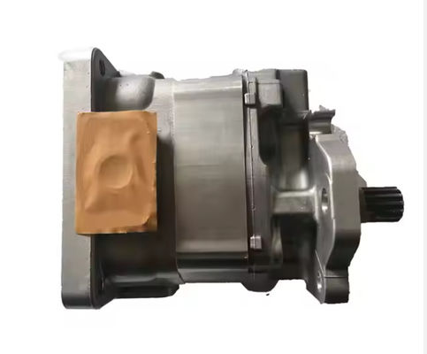 Moteur de montage de pompe diesel SAA6D114E-3 QSC8.3 Excavatrice PC300-8 Pompe à huile 6745-51-1110 6745-51-1111