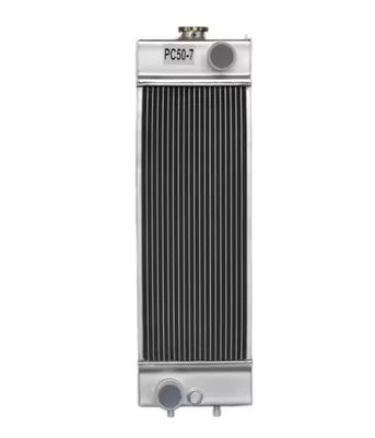 PC40MR-3 PC45MR-3 PC55MR-3 Corne du radiateur de l'excavatrice 22M-03-31330 Pièce de machines de construction