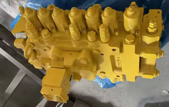 PC450-6 PC400-6 Valve principale de l'excavateur 7234717103 723-47-17103 PC450-6 Valve de commande