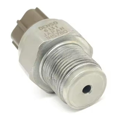 4HK1 6HK1 Moteur SK200-8 Excavateur Common Rail Capteur de pression du carburant 4990006131 499000-6131 4332040
