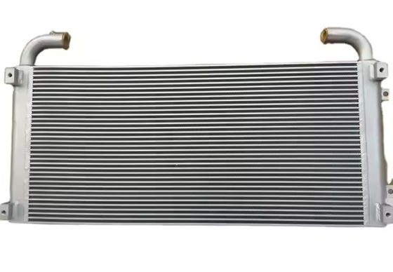 Refracteur hydraulique à huile de haute qualité Radiateur d'eau pour excavatrice 4650353 modèle ZAX200-3 ZAX210-3 Pour pièces de machines de construction
