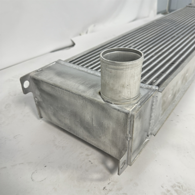 4463076 ZX330 Radiateur refroidi par air intercoolant pour Hitachi