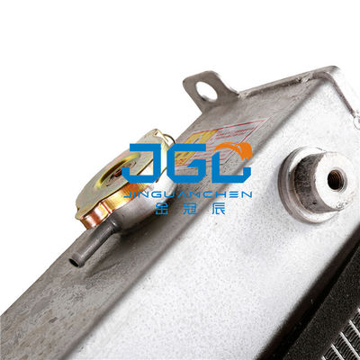 Radiateur 4648857 de réservoir de Cooling System Water d'excavatrice pour ZAX330-3EFI