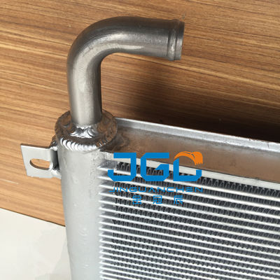 Radiateur de réfrigérant à huile hydraulique de moteur de Radiator VIO75 d'excavatrice de chenille